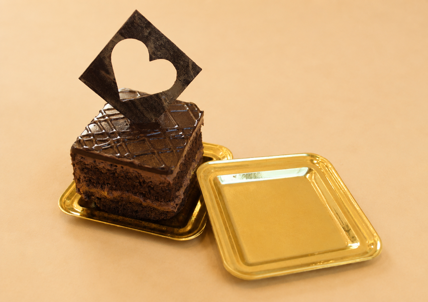 SQUARE METALLISED PLATE